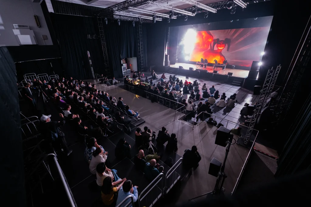 Boulder 石 — 2025聲響藝術節_《新銳當代音樂聲響聯合展演》_XTRUX 、黃詠仁、陳柏豪-2736.jpg